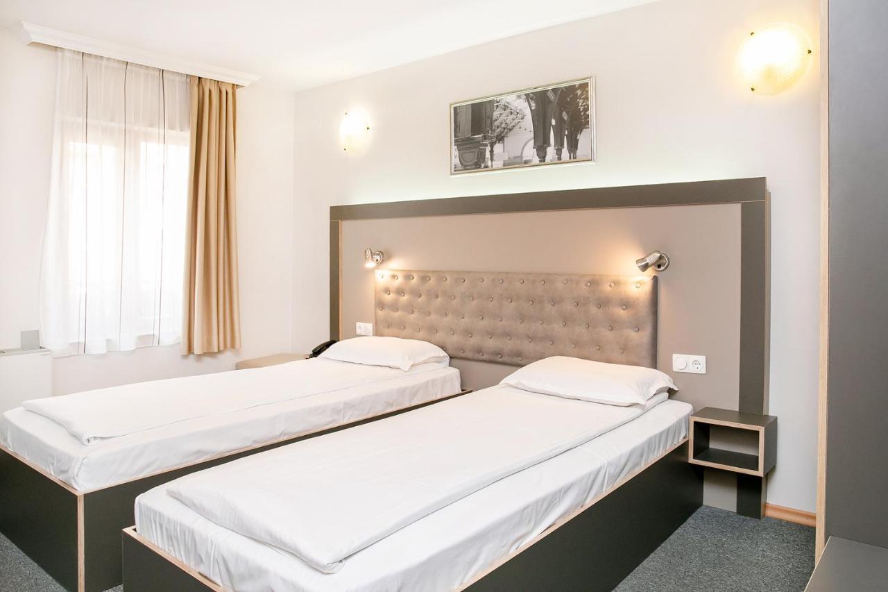 סופיה Hotel Niky מראה חיצוני תמונה